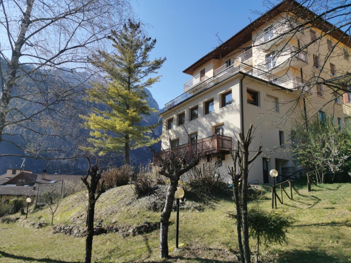 Hotel Miramonti モルヴェーノ エクステリア 写真