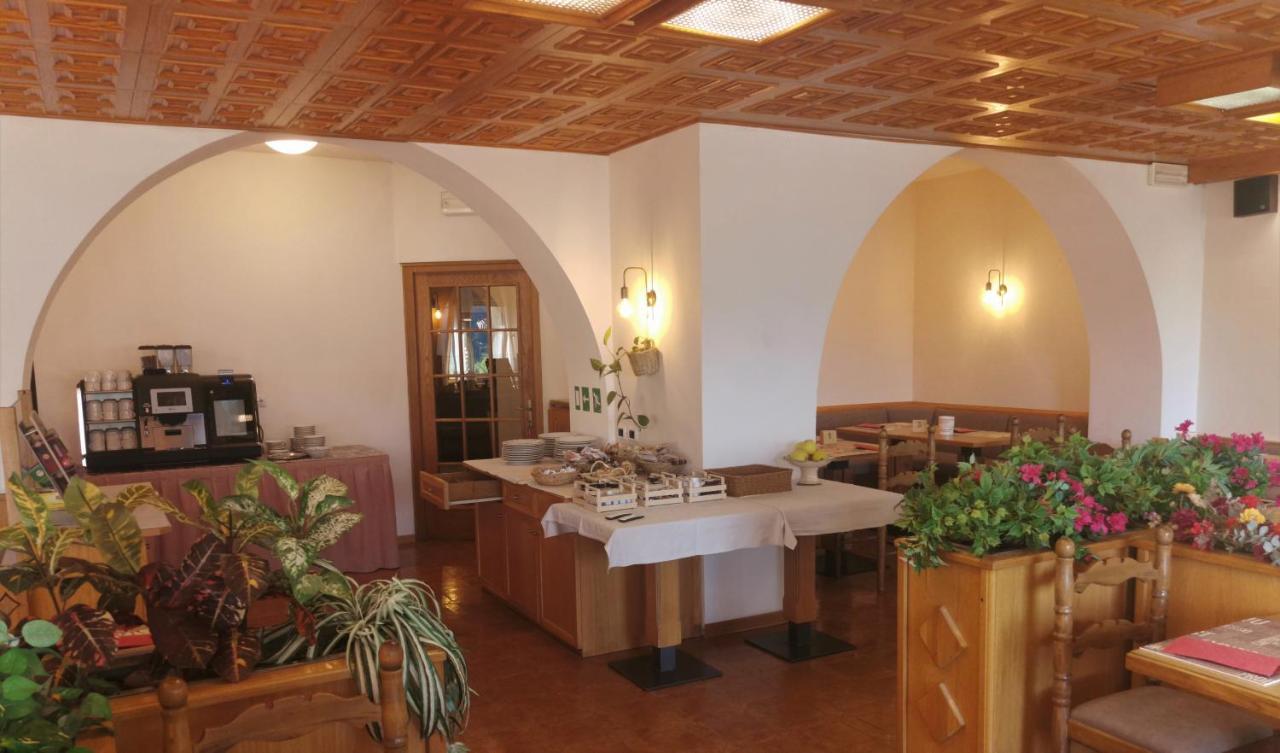 Hotel Miramonti モルヴェーノ エクステリア 写真