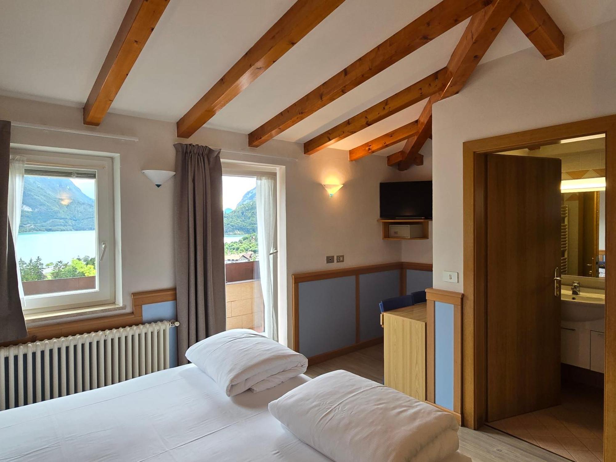 Hotel Miramonti モルヴェーノ エクステリア 写真